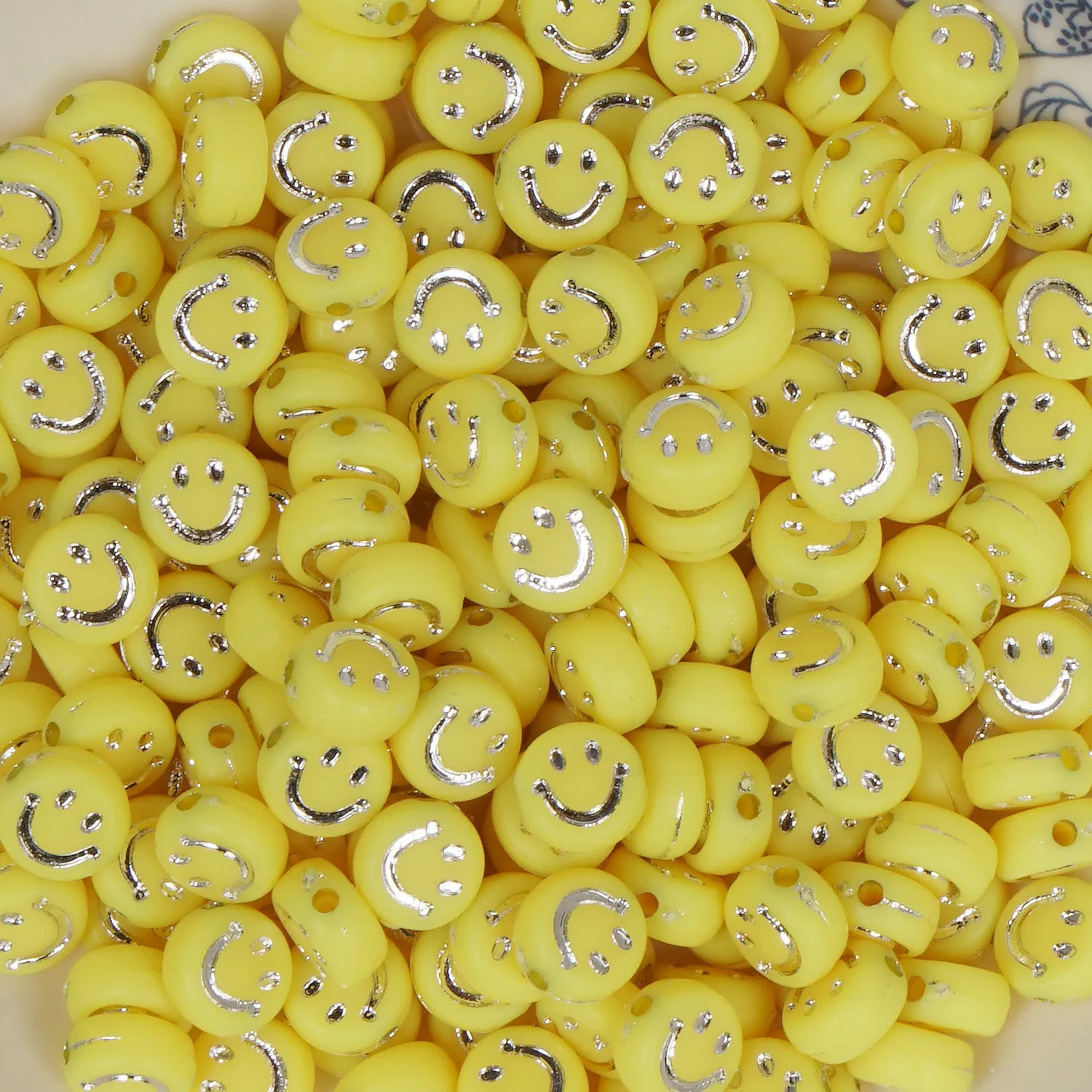 7*3mm Yellow Acrylic Beads Silver Smile Face Flat Round Beads 100 Pcs/Bag 10346253