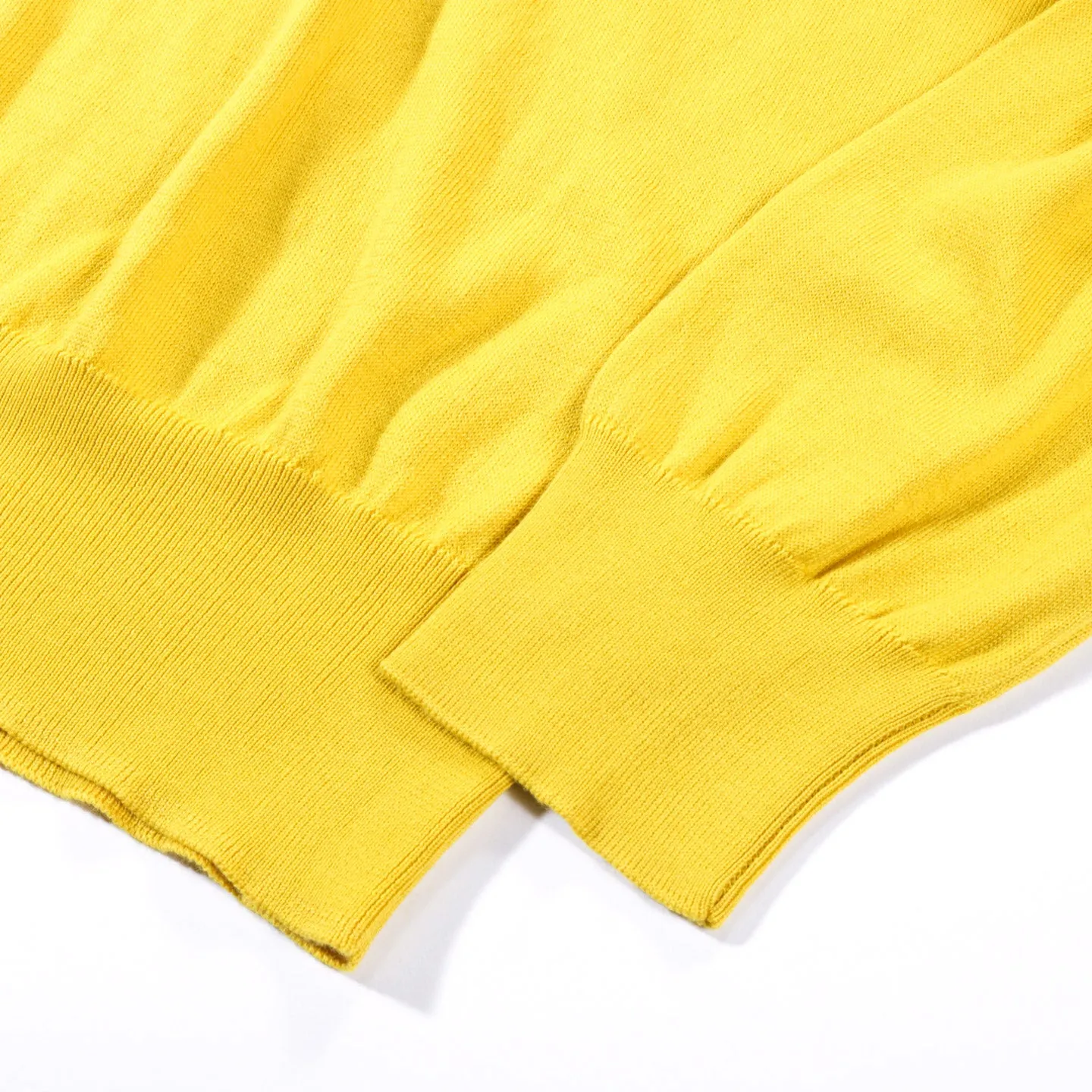 A.P.C. LARRY SWEATER YELLOW