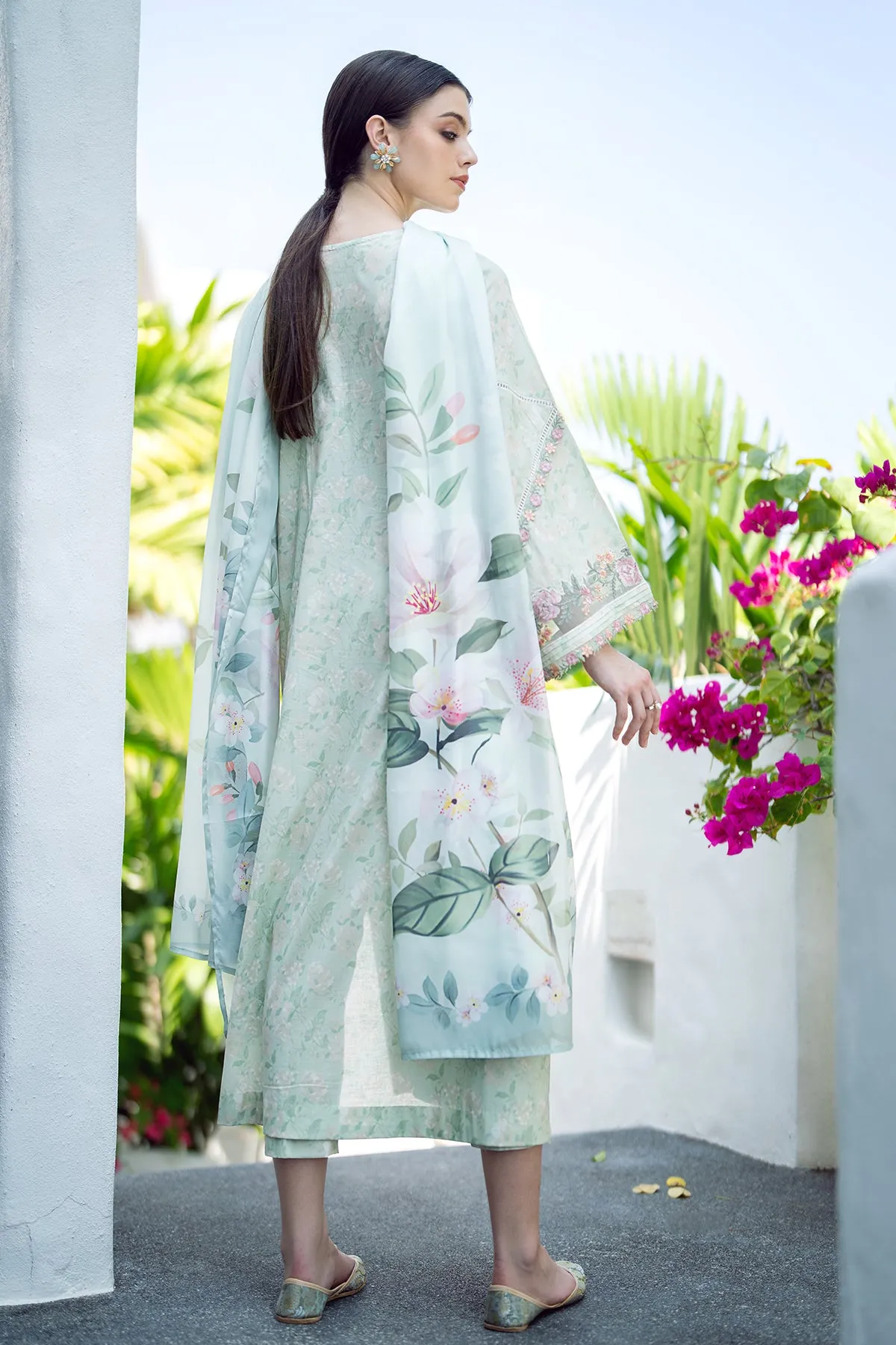 EMBROIDERED PRINTED LAWN UF-550