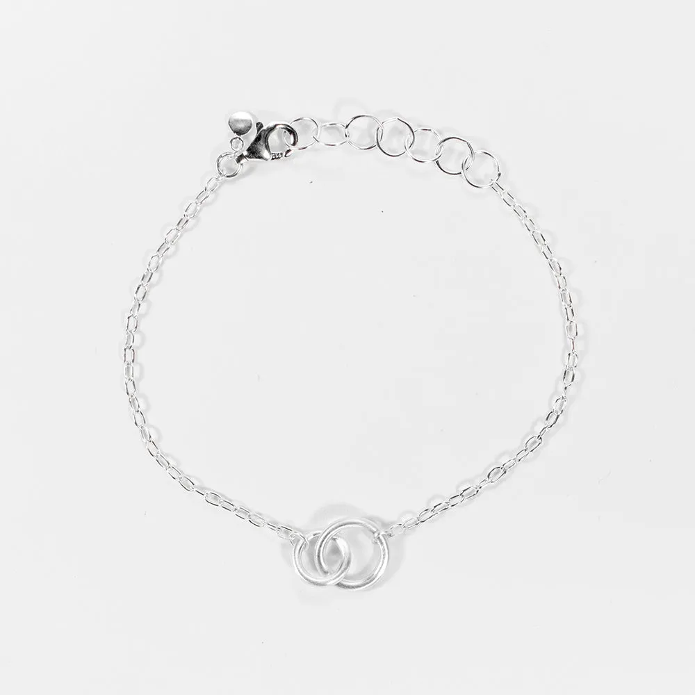 Silver Interlocking Circle Gift Set