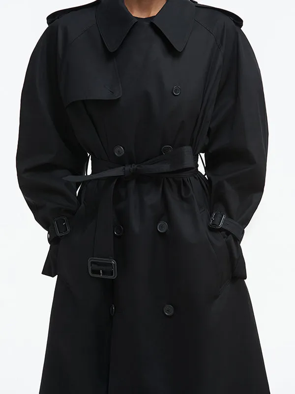 Trench Coat in Black